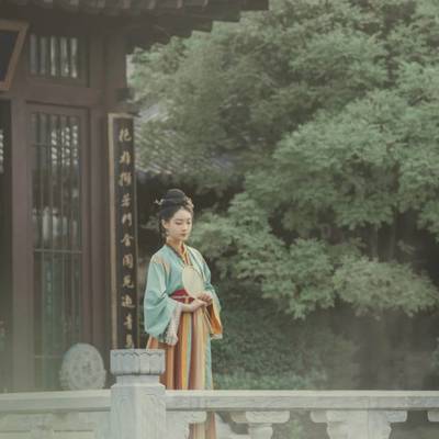 汉服模特