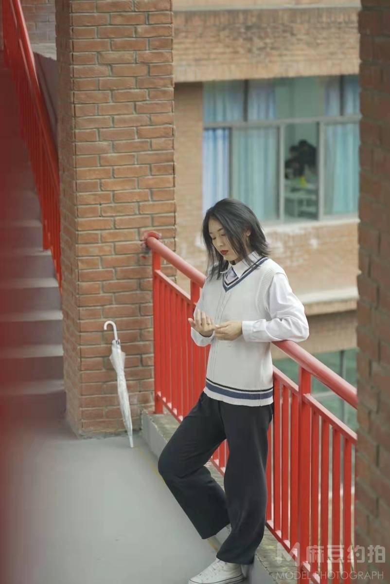 校园模特