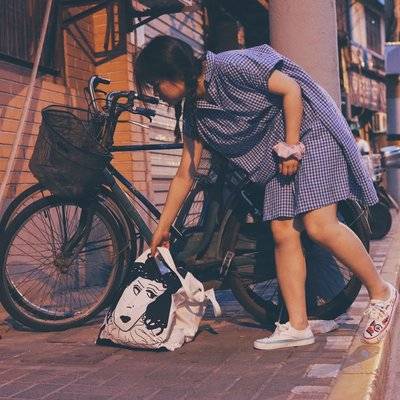 校园模特