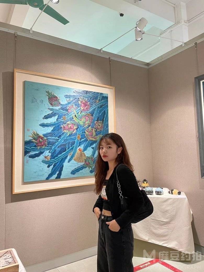 校园模特
