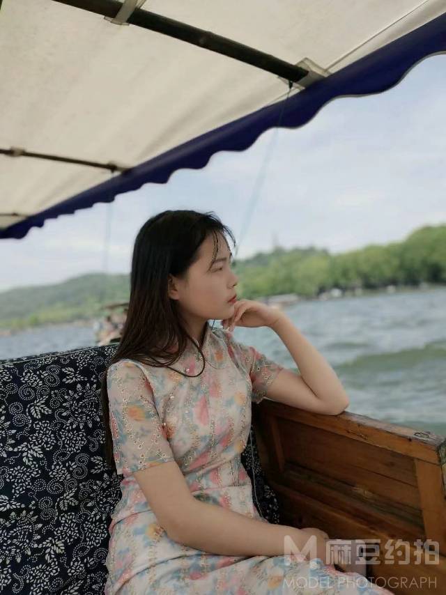 民国模特