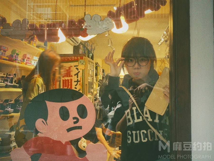 校园模特