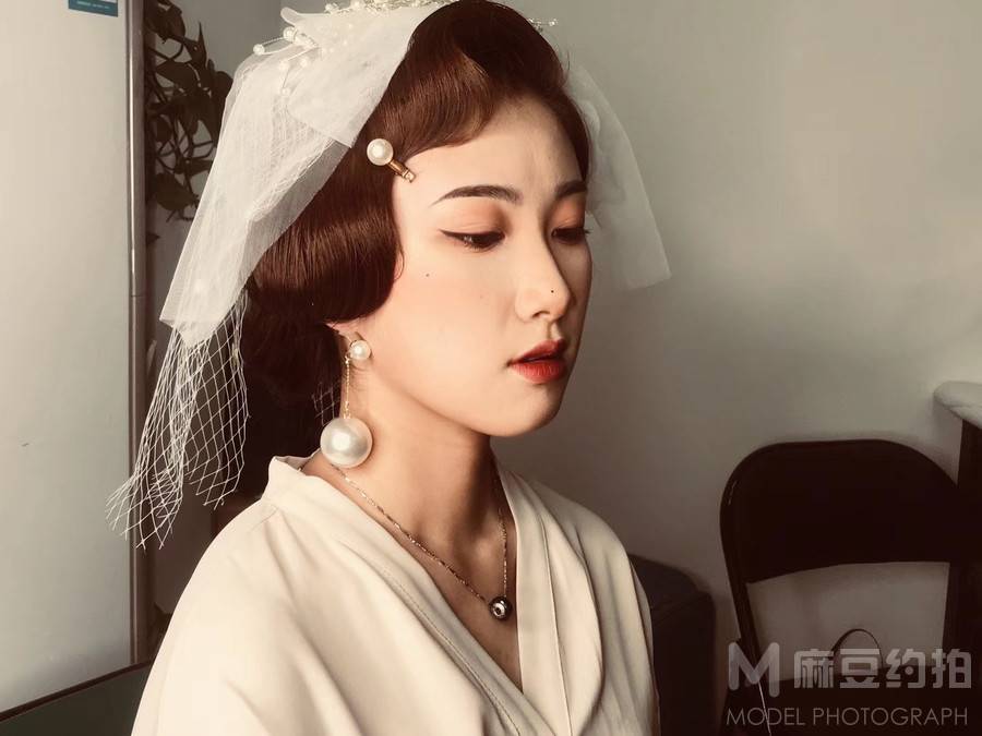 妆容模特