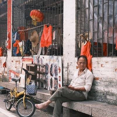情绪模特