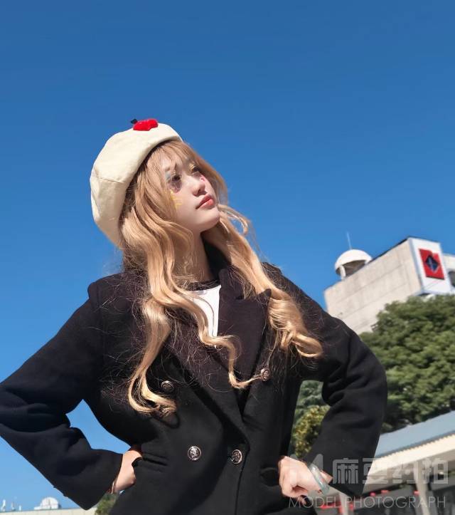 校园模特