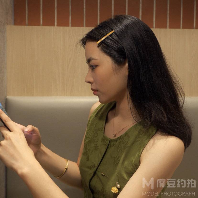 胶片模特