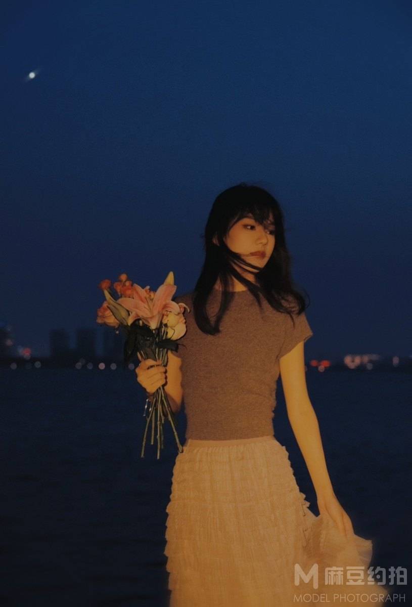 夜景模特