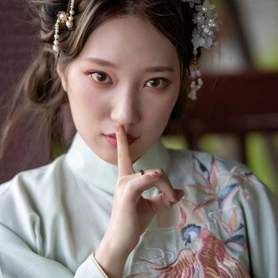 汉服模特