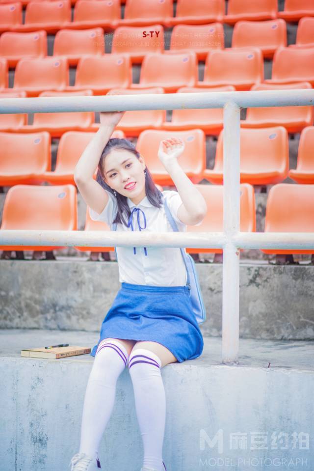 校园模特