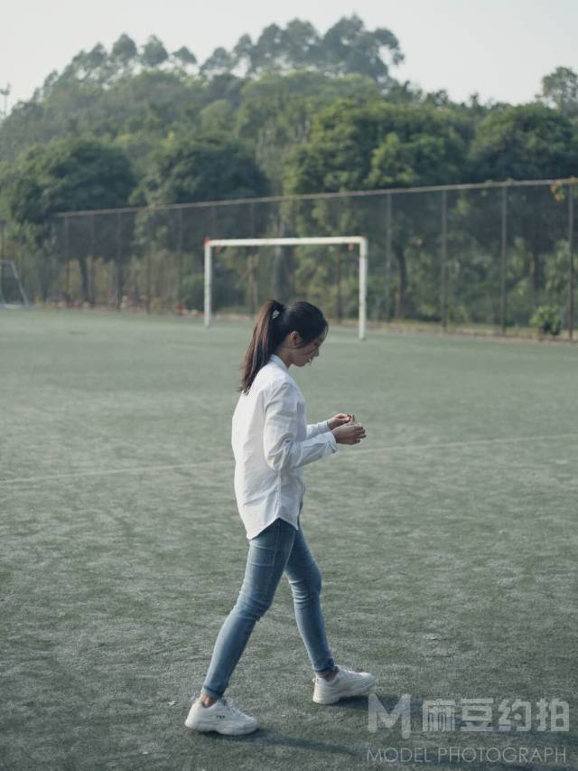 校园模特