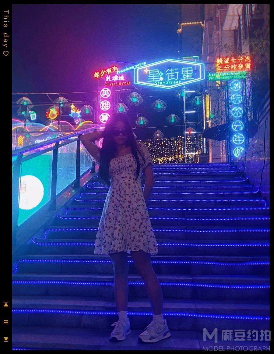 清新模特