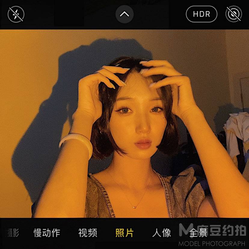 妆容模特