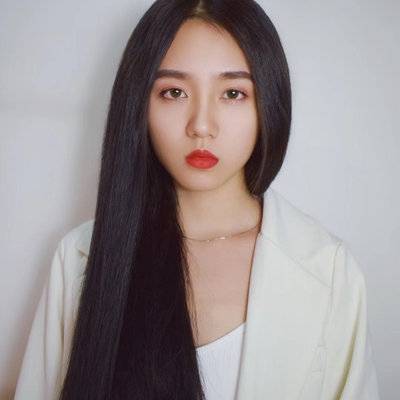 黑白模特