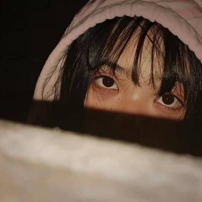 黑白模特