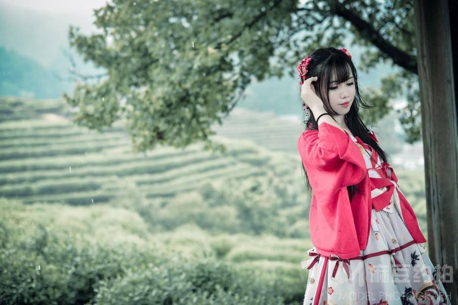 情绪模特