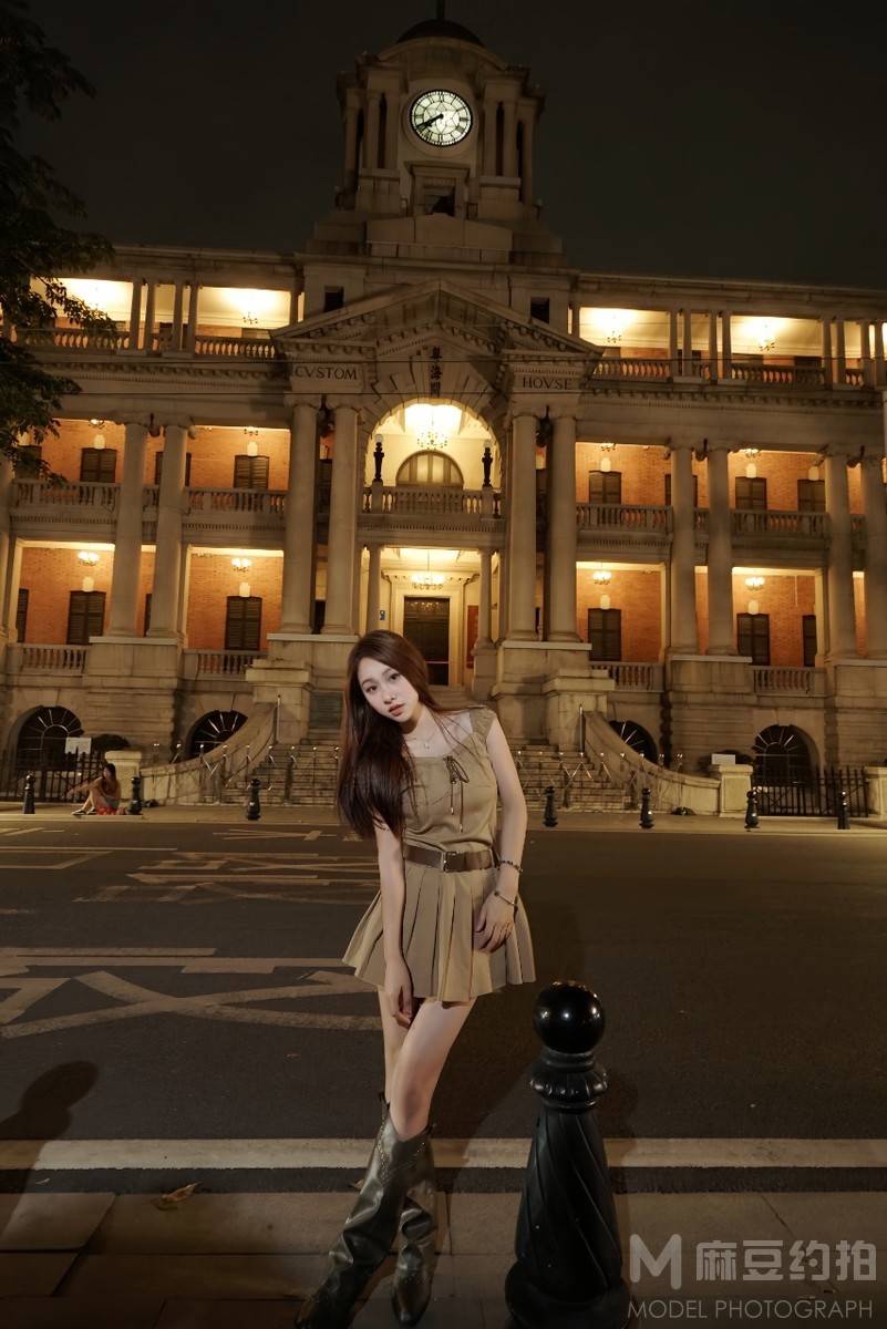 夜景模特