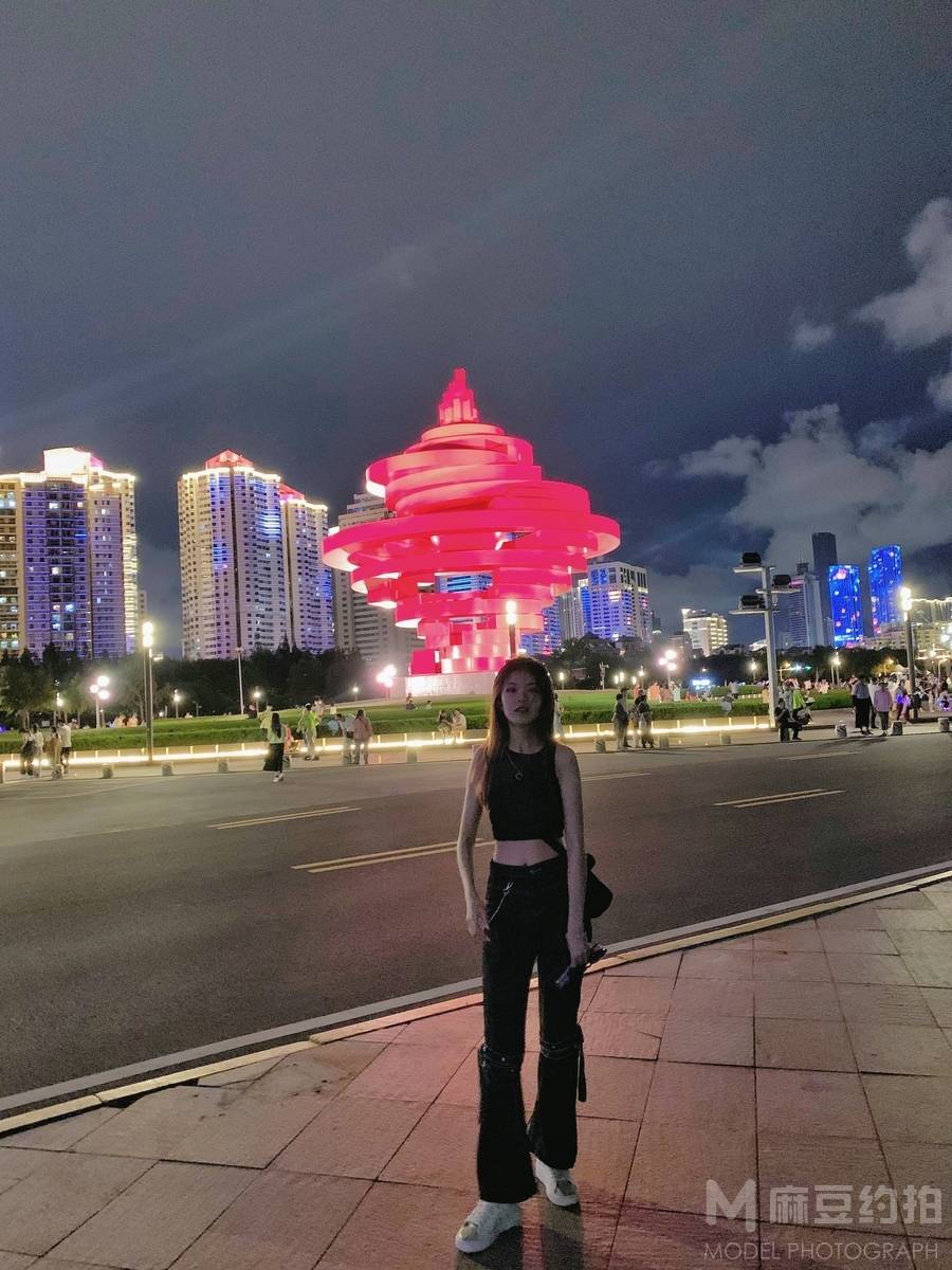 胶片模特