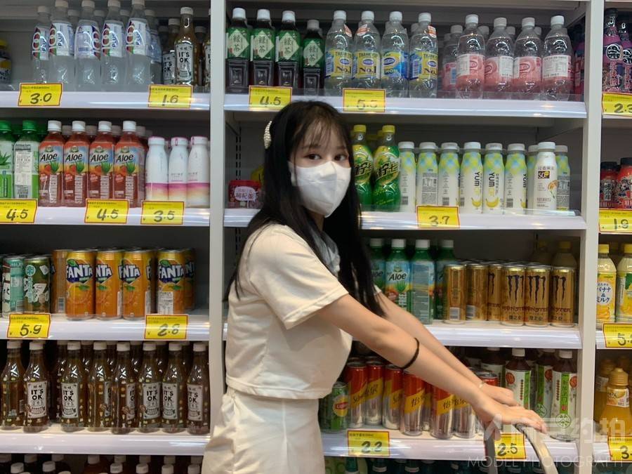 少女模特