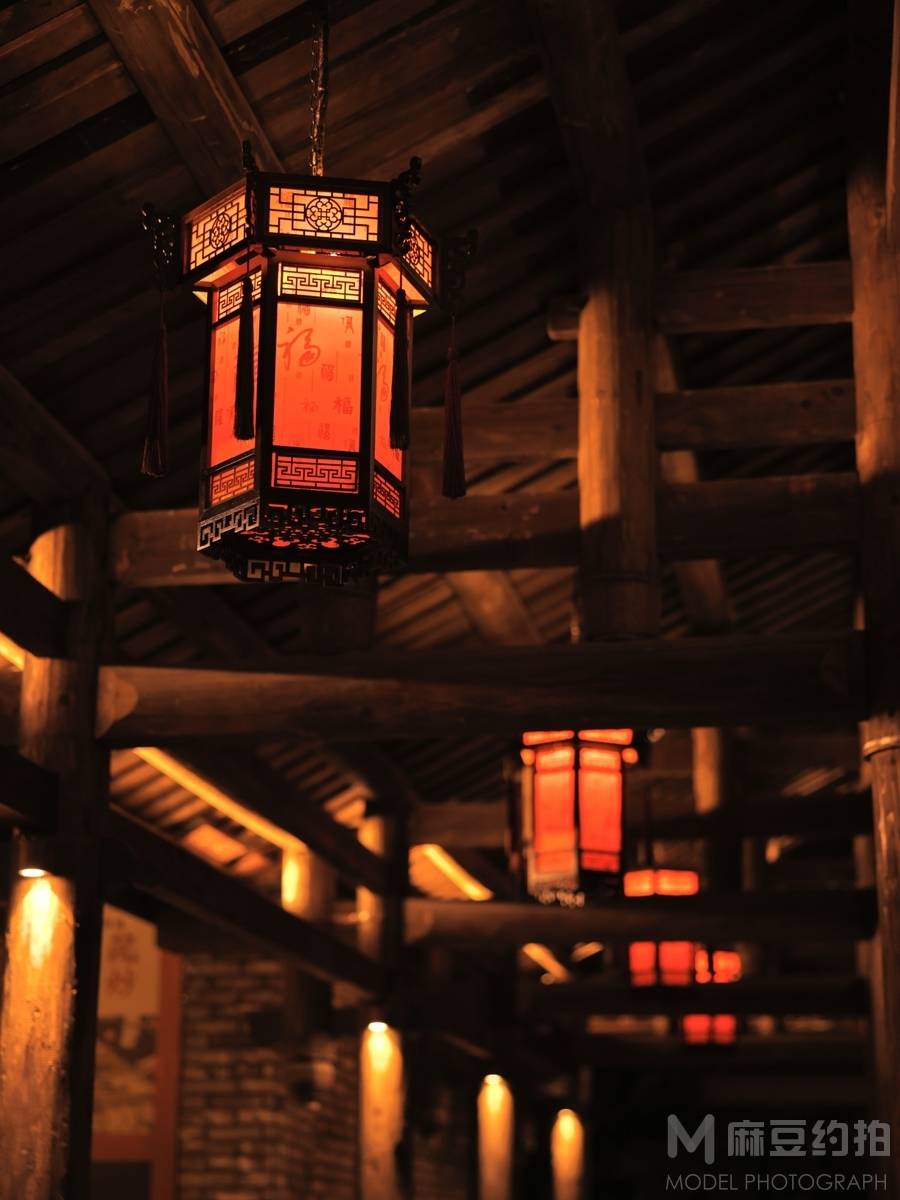夜景模特