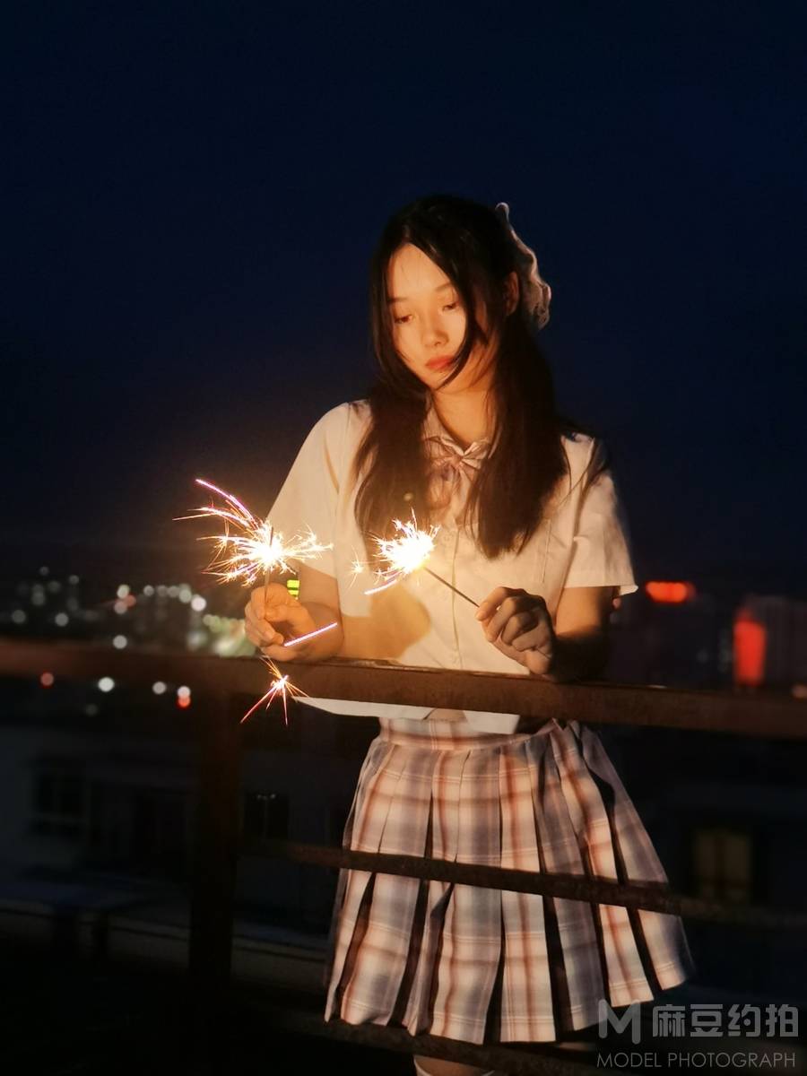 夜景模特