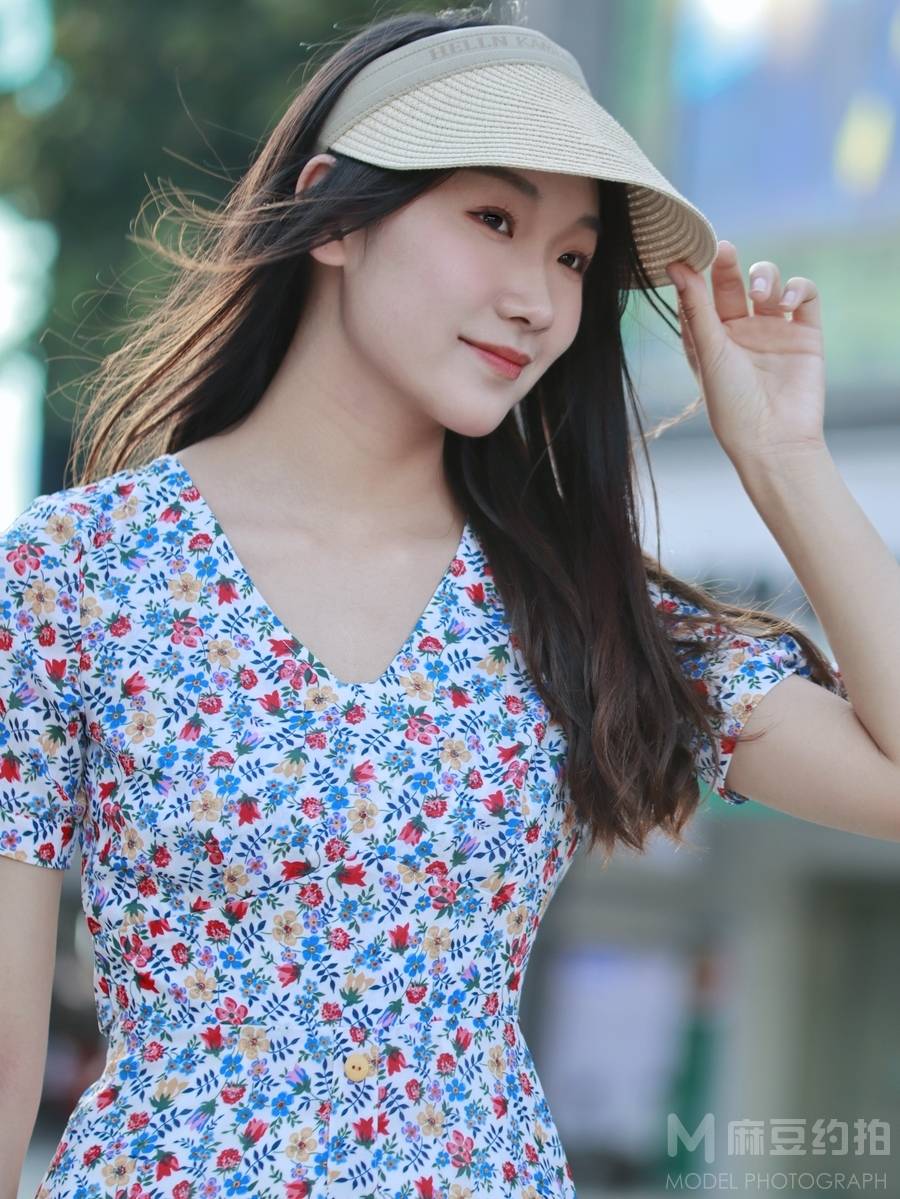 宝丽来模特