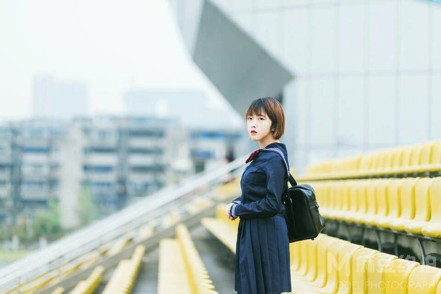 校园模特