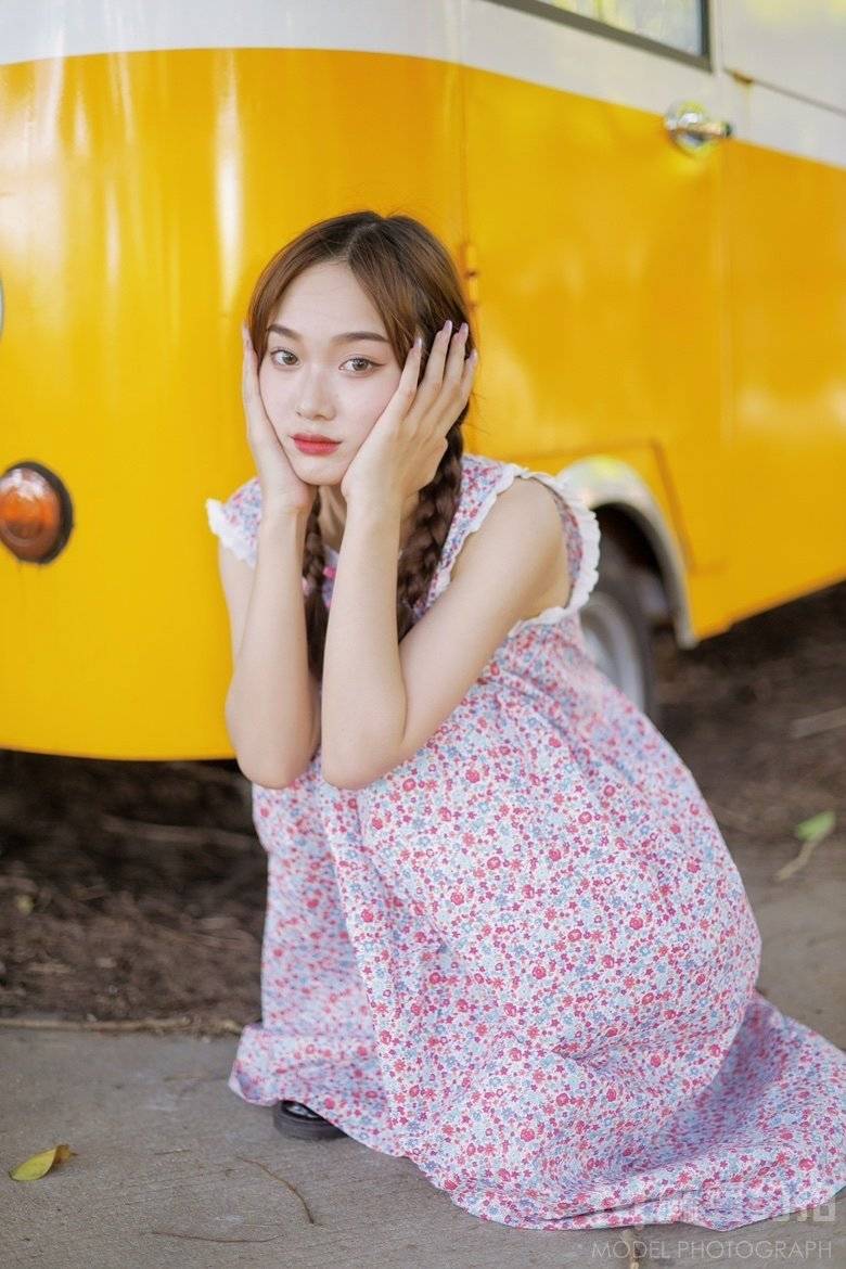 少女模特