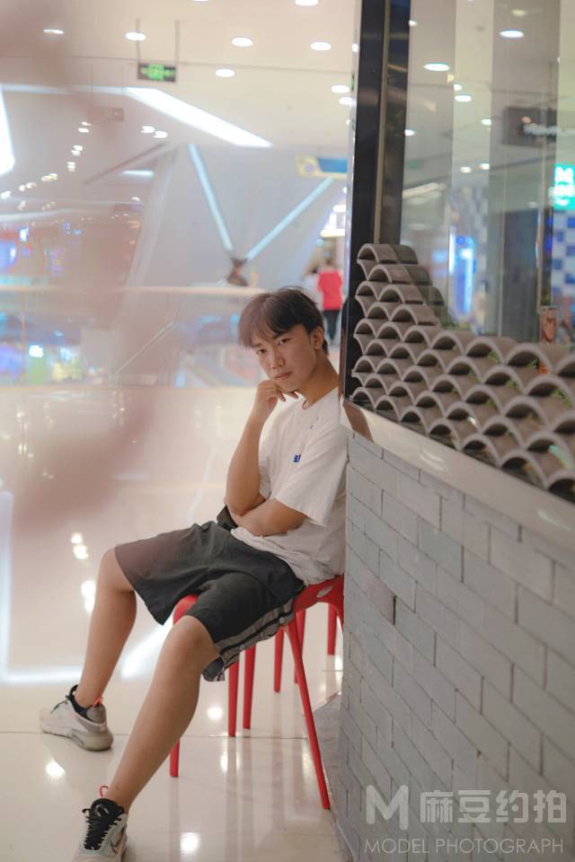 校园模特