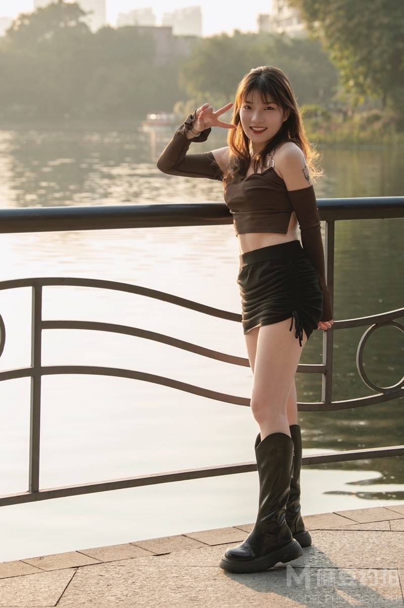 清新模特