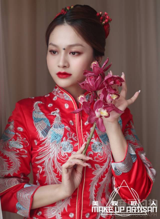 妆容模特