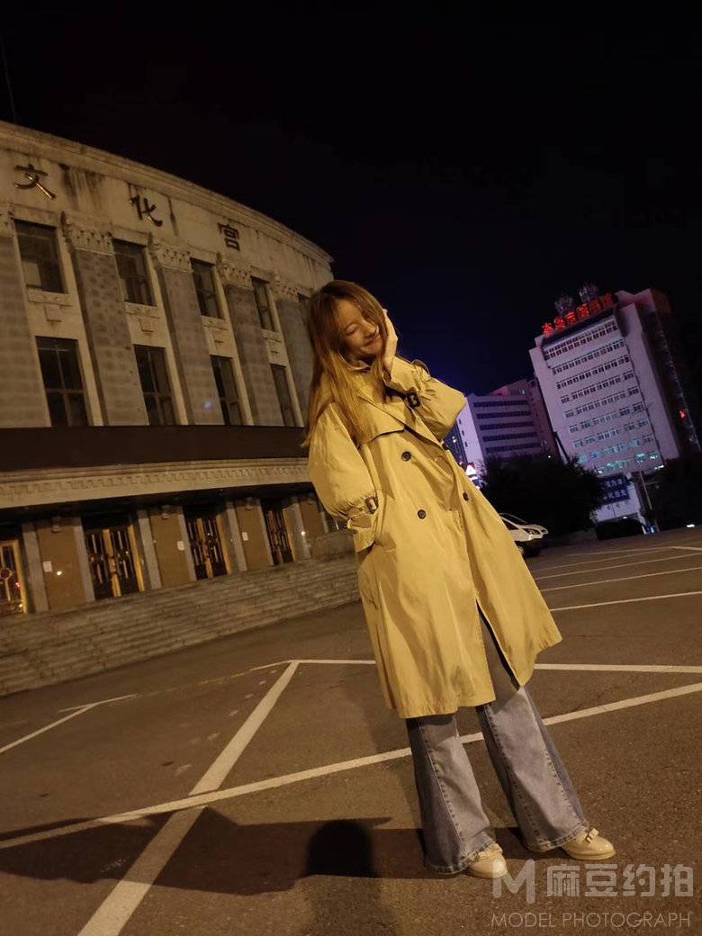 夜景模特