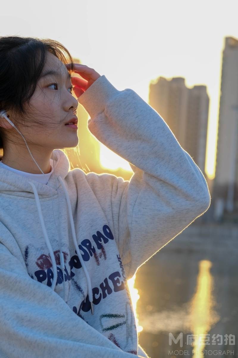 清新模特