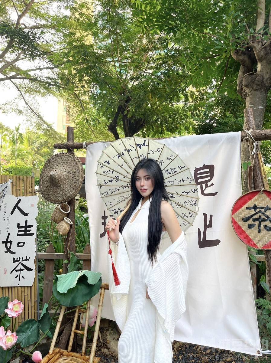 商务模特