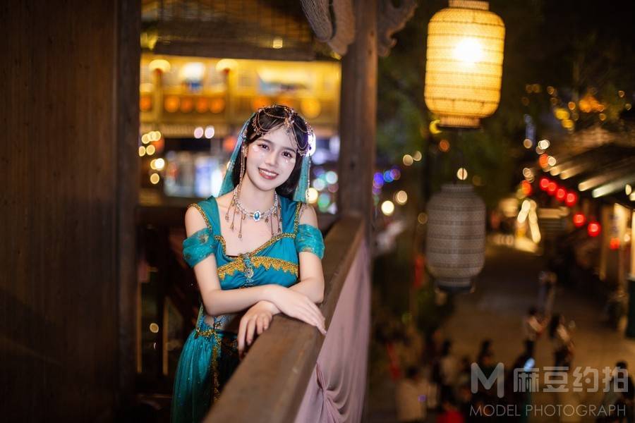 夜景模特