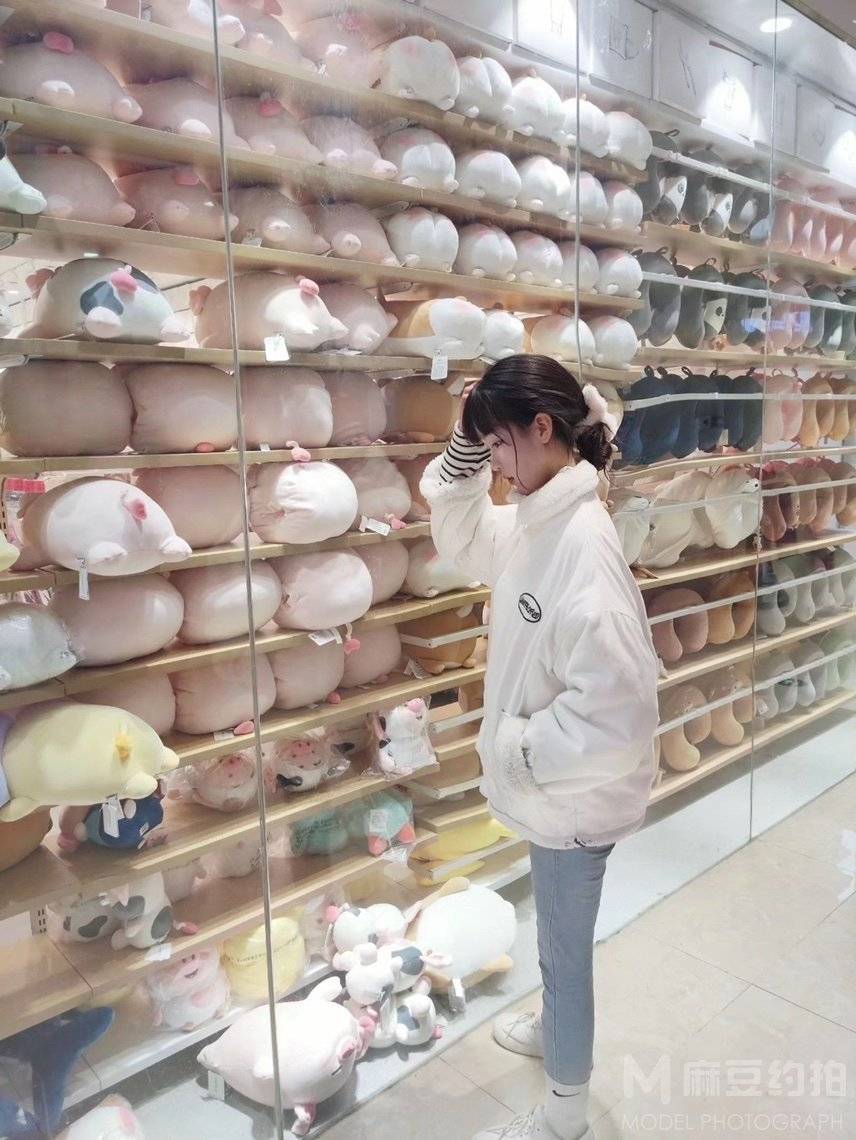 妆容模特