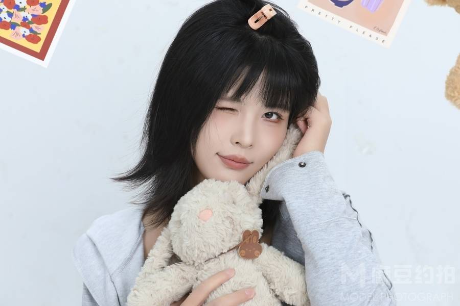 清新模特