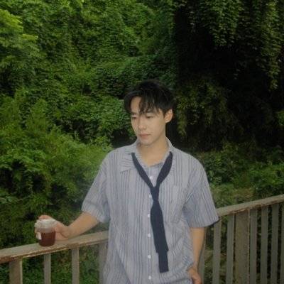 黑白模特