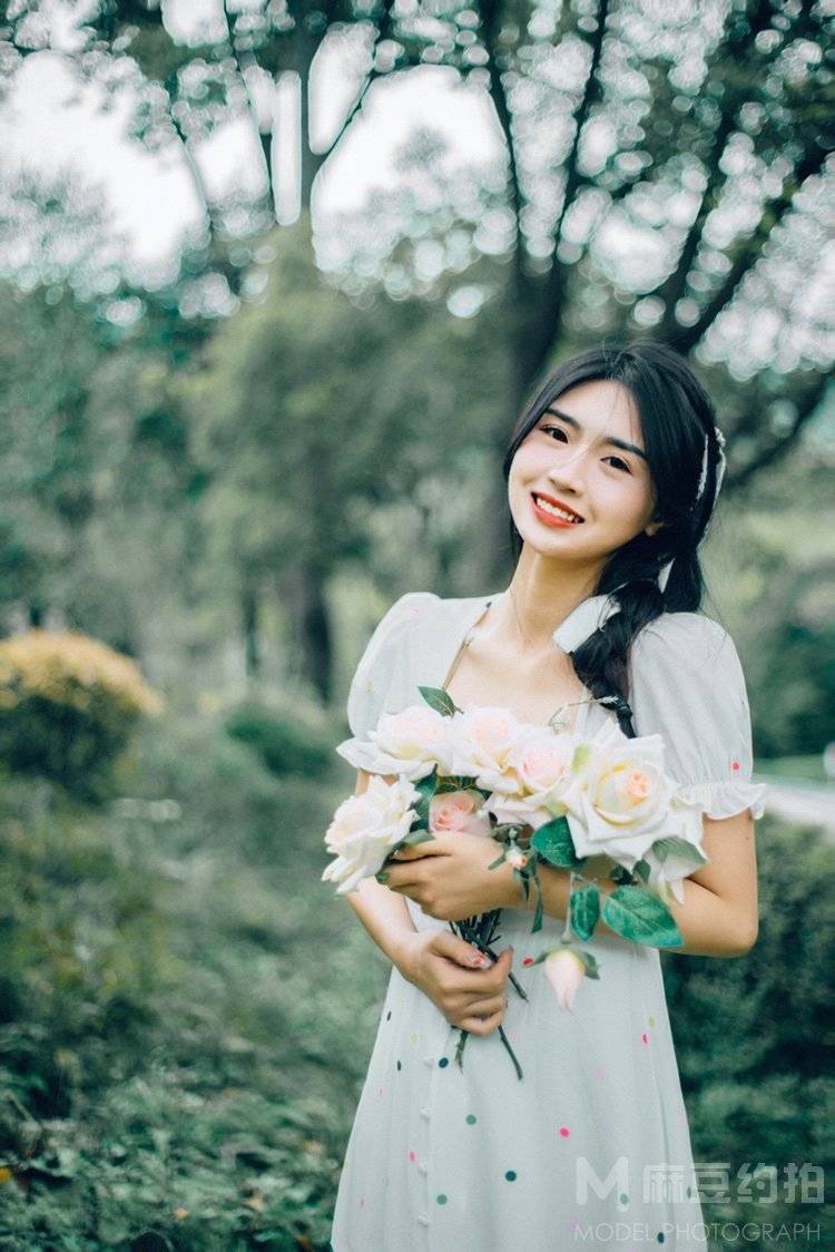 清新模特