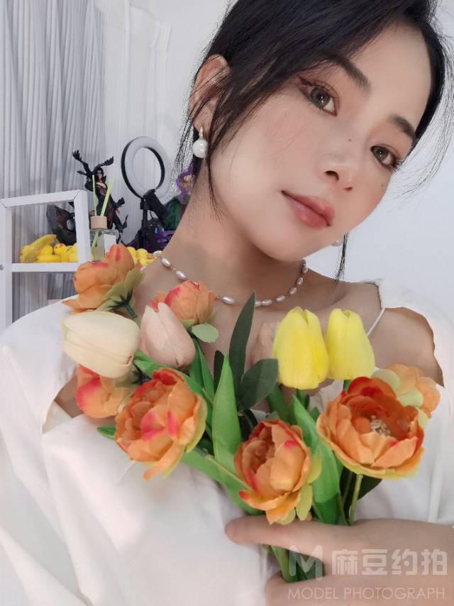 妆容模特
