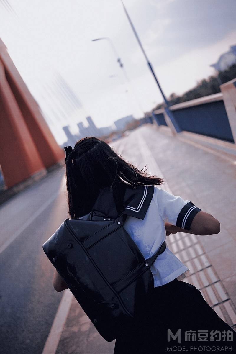 胶片模特