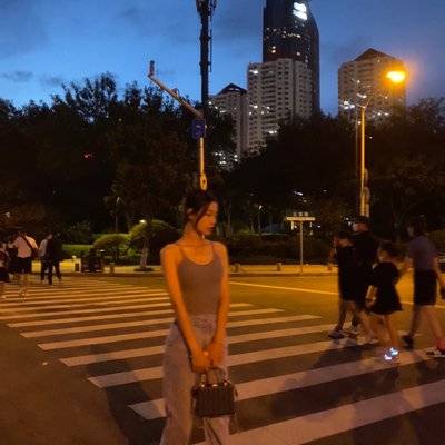 夜景模特