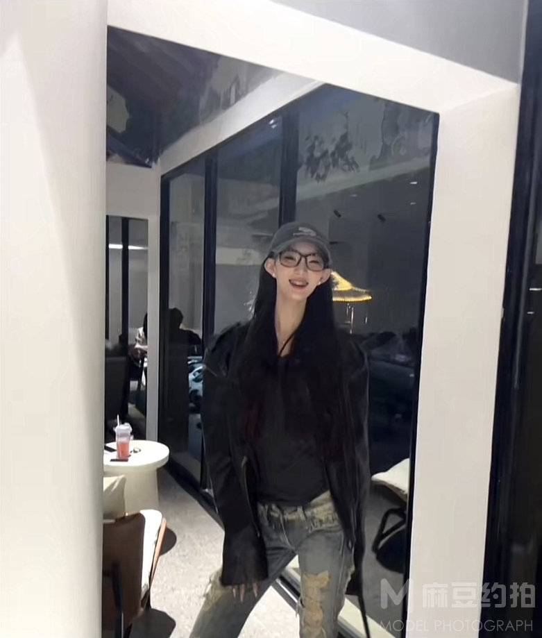 纪实模特