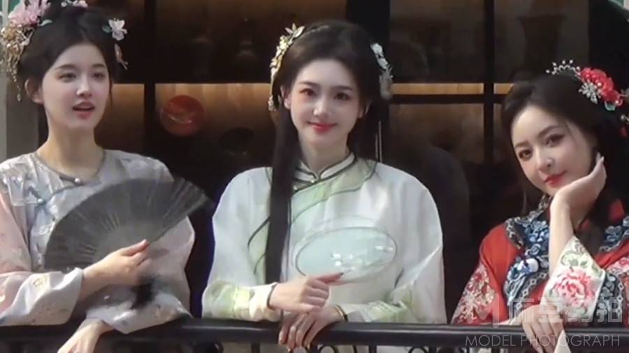 汉服模特