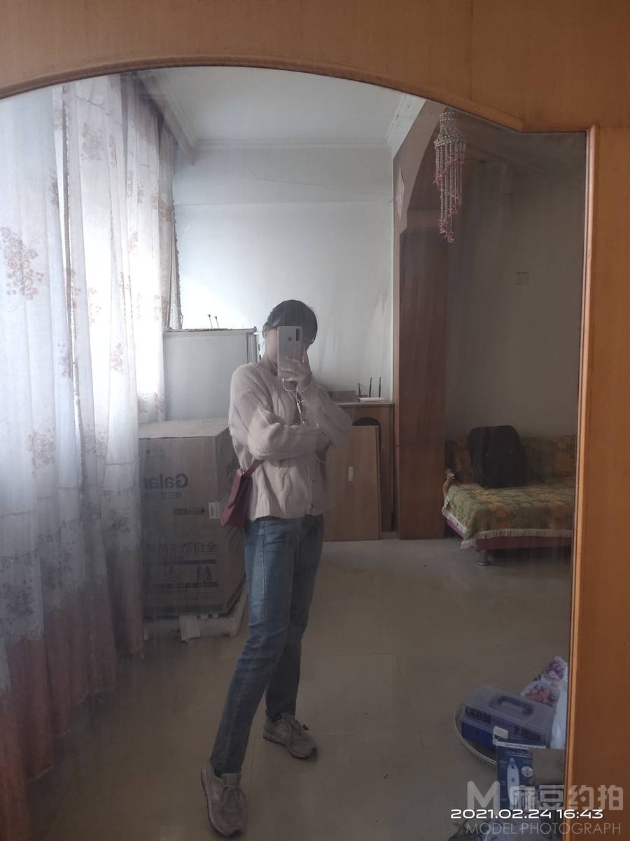 胶片模特