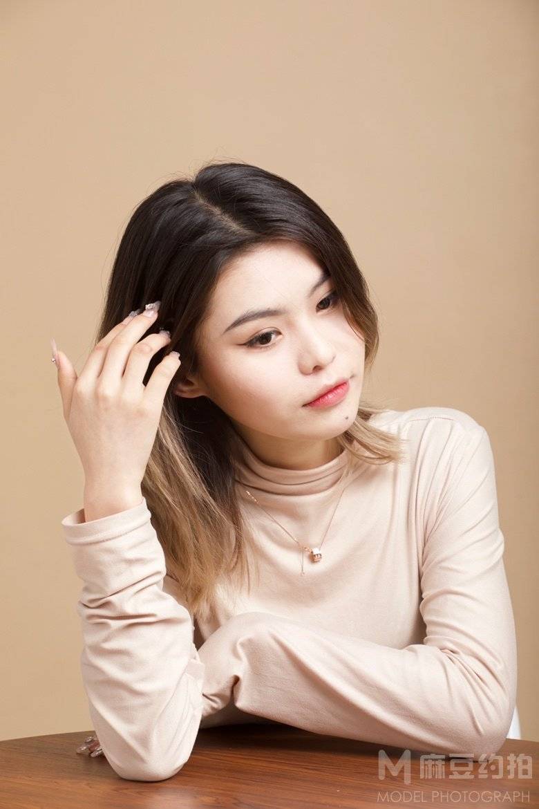 商务模特