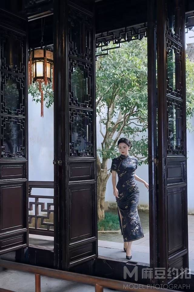民国模特