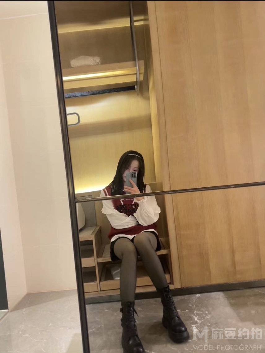 纪实模特