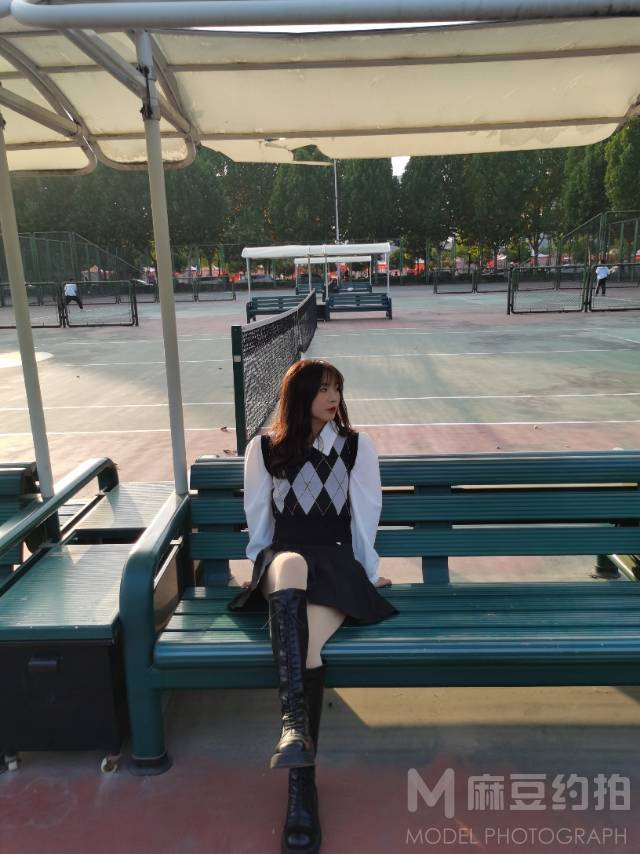 校园模特