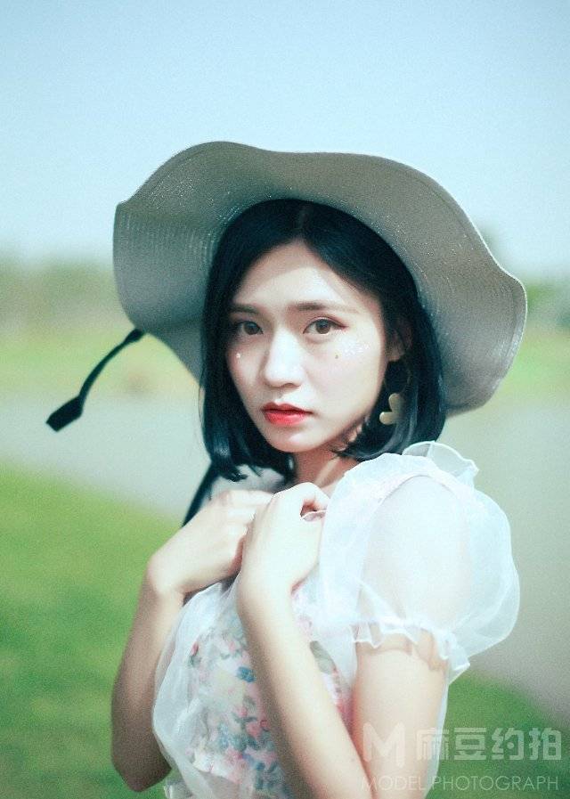校园模特