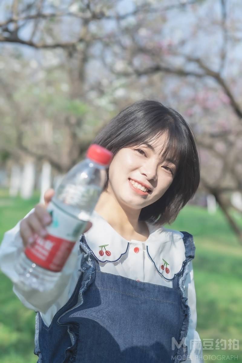 清新模特